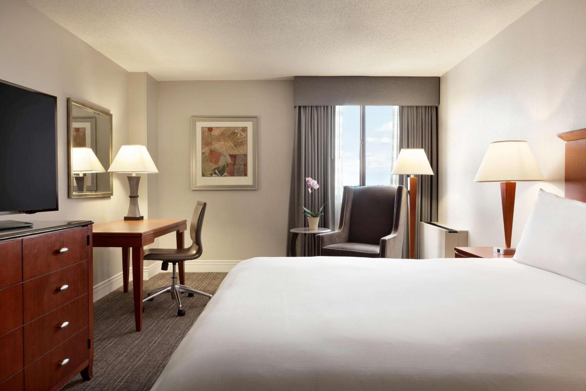Doubletree By Hilton Minneapolis Park Place Saint Louis Park Buitenkant foto