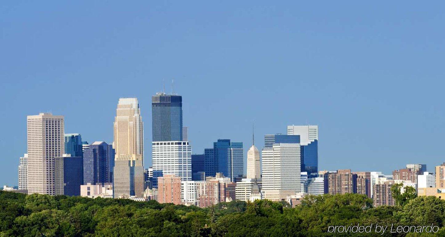 Doubletree By Hilton Minneapolis Park Place Saint Louis Park Buitenkant foto